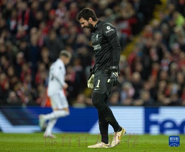 本泽马：维尼修斯非常伤心 最后知道没获奖难受